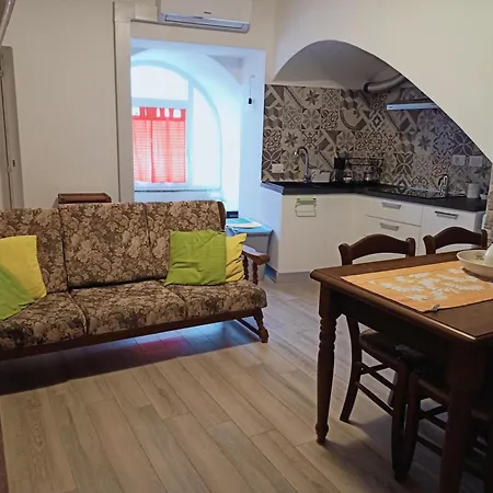 Casa Di Nonna Caterina Nemoli